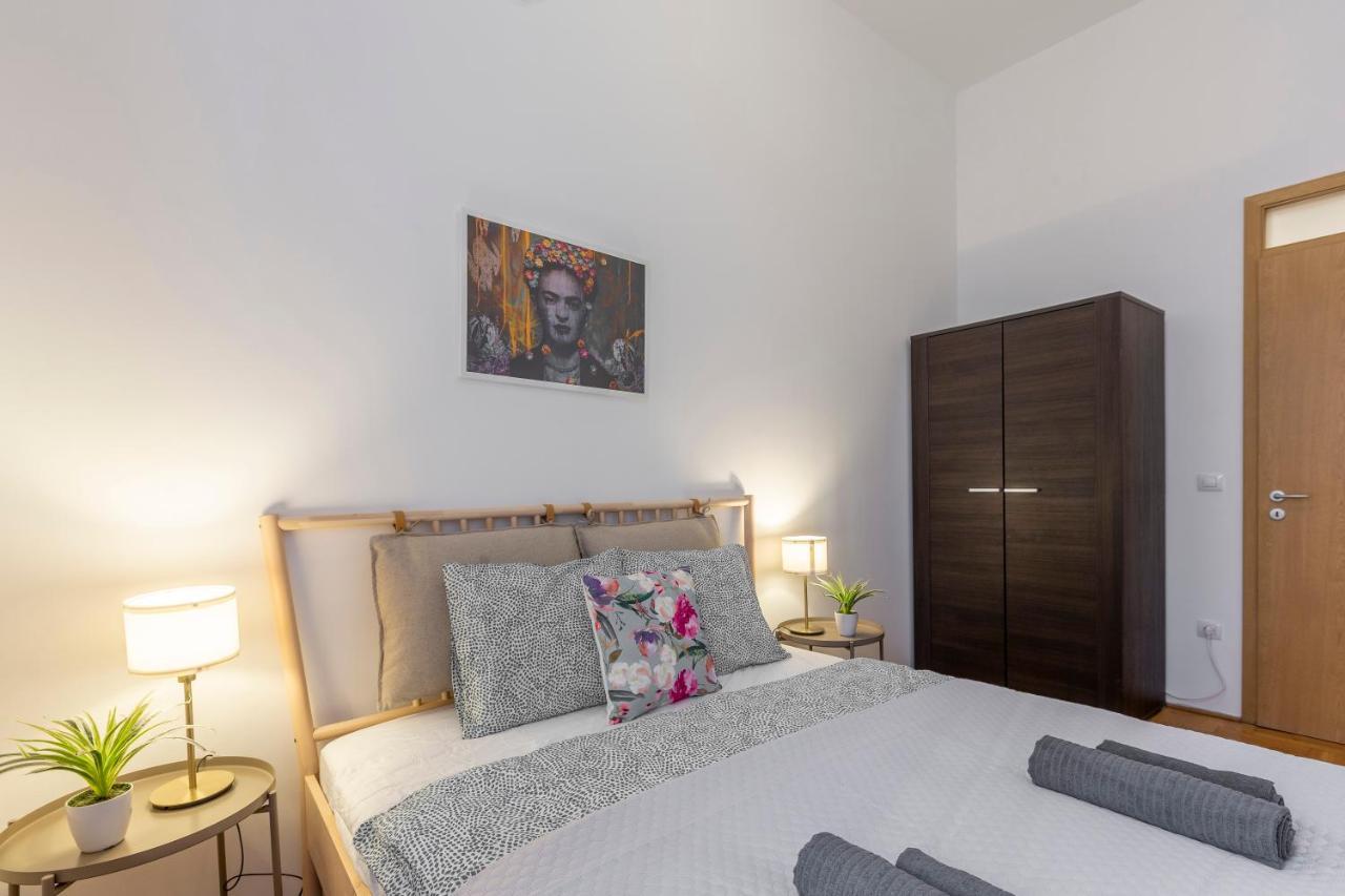 Cozy By Bella In The Heart Of Appartement *